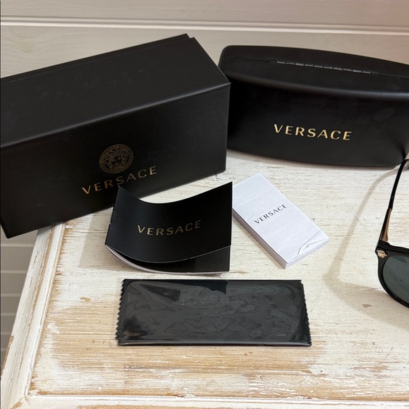 Versace Black and Gold Sunglasses - Picture 6 of 8